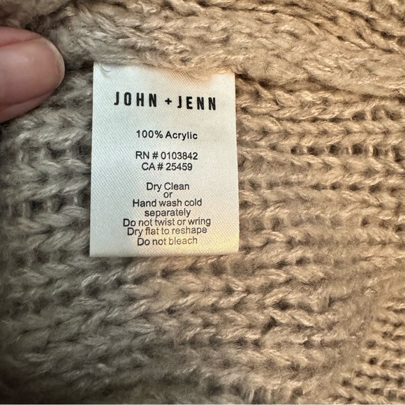 John+Jenn Open Knit Distressed Sweater - Picture 6 of 7